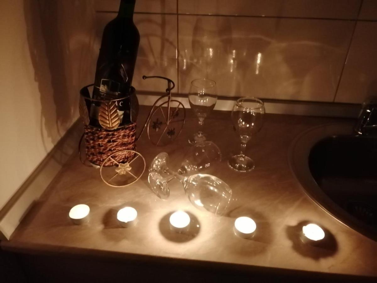 Uzicki-Konaci Lägenhet Užice Exteriör bild