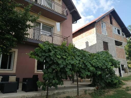 Uzicki-Konaci Lägenhet Užice Exteriör bild